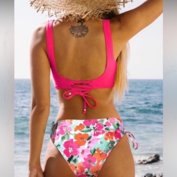 ~Women's Bikini Swimsuit Front Cross Lace Up Two Piece Bathing Suit~ - Picture 2 of 8